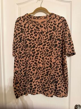 Aerie Leopard Print Short Sleeve Tee - Tan and Black